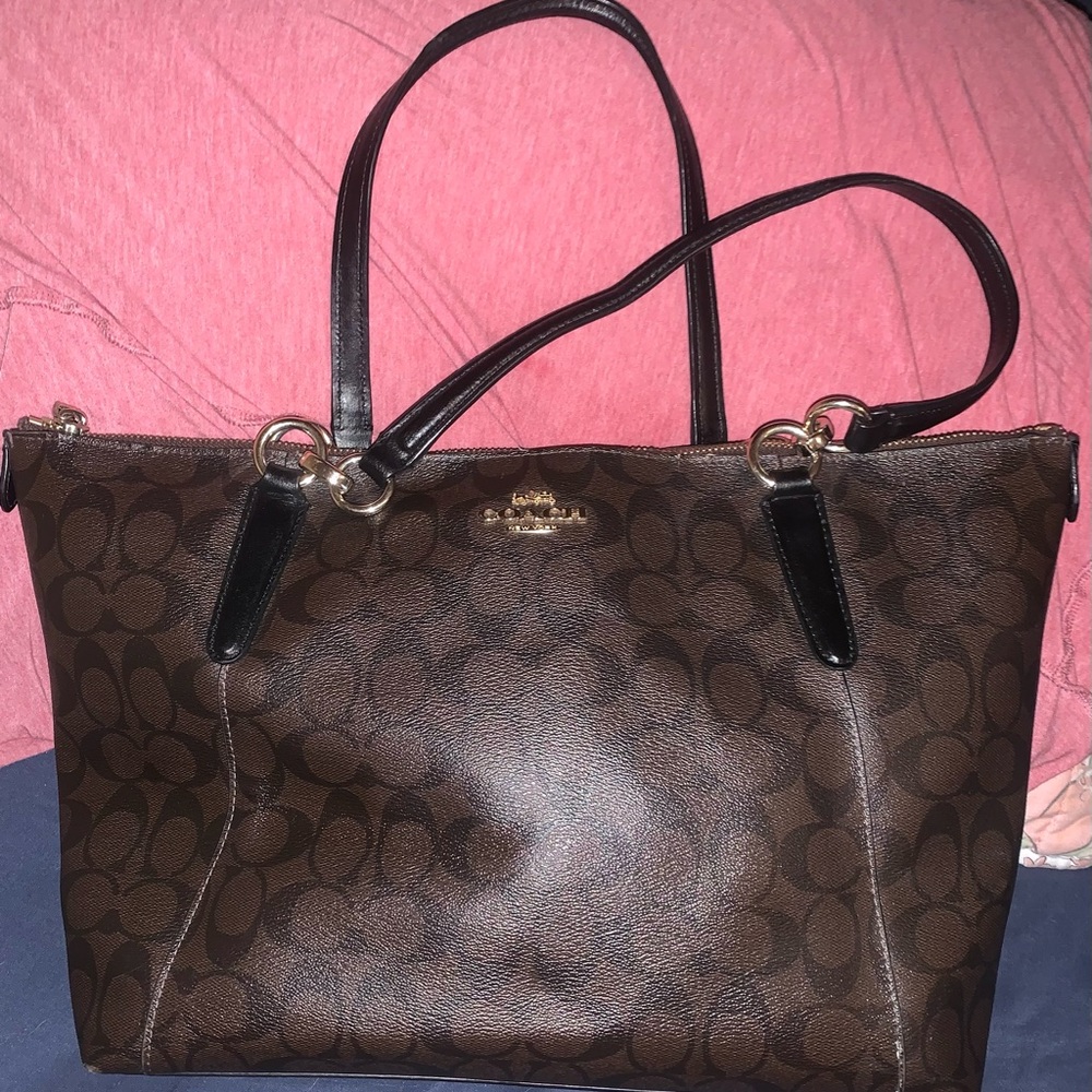 Coach purse medium size gently used
